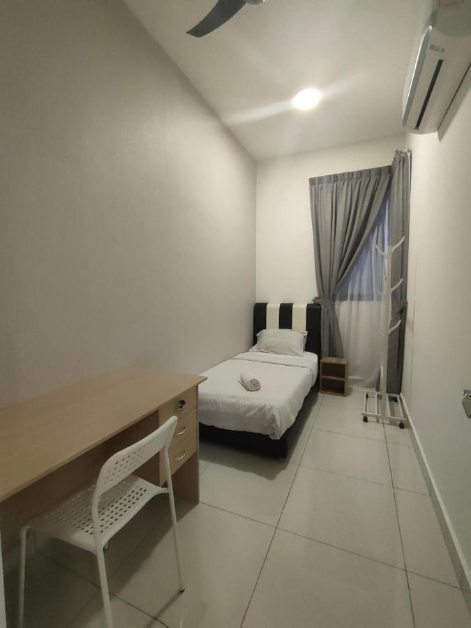 Econest Apartment By The One - Educity Nusajaya Nusajaya  Luaran gambar